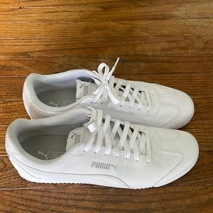 Mens Puma white shoes